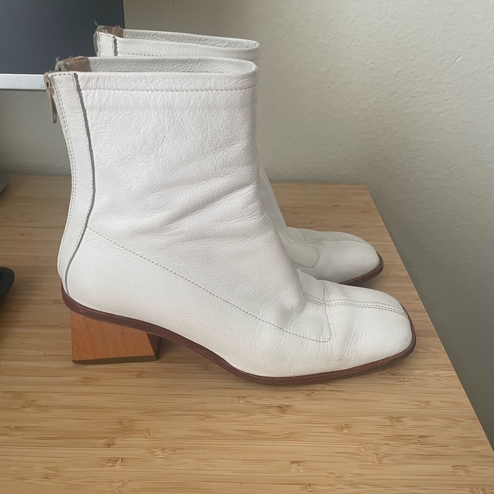 Paloma Wool Emilia Ankle Boot 37 White
